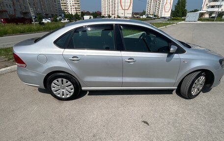 Volkswagen Polo VI (EU Market), 2013 год, 720 000 рублей, 4 фотография