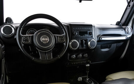 Jeep Wrangler, 2011 год, 2 500 000 рублей, 13 фотография