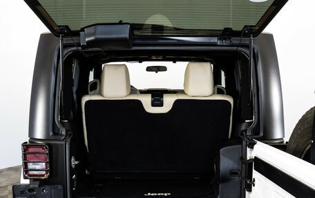 Jeep Wrangler, 2011 год, 2 500 000 рублей, 27 фотография