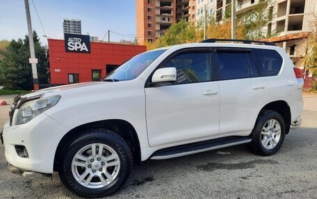 Toyota Land Cruiser Prado 150 рестайлинг 2, 2011 год, 2 700 000 рублей, 4 фотография