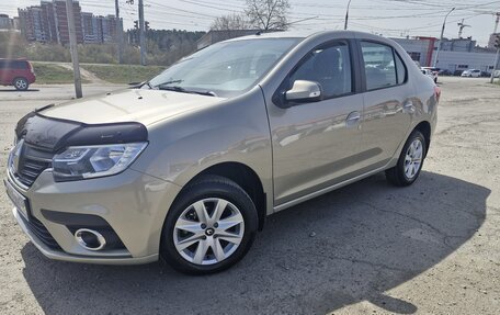 Renault Logan II, 2018 год, 950 000 рублей, 8 фотография