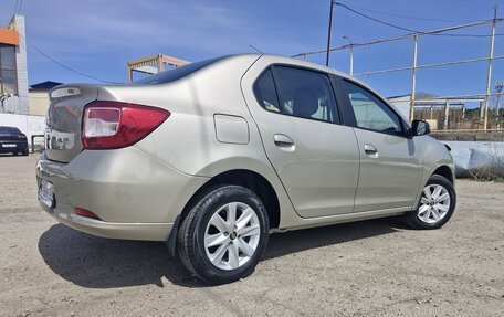 Renault Logan II, 2018 год, 950 000 рублей, 16 фотография