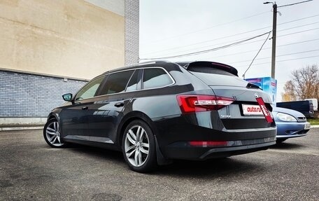 Skoda Superb III рестайлинг, 2016 год, 1 630 000 рублей, 5 фотография