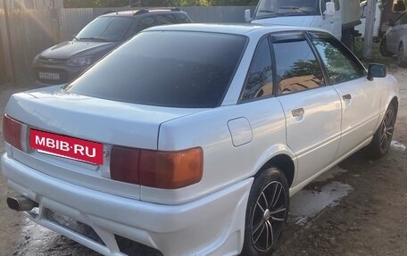 Audi 80, 1988 год, 400 000 рублей, 3 фотография