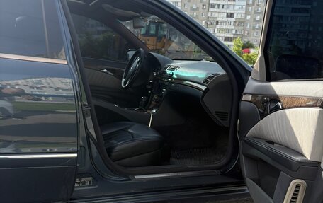 Mercedes-Benz E-Класс, 2004 год, 1 250 000 рублей, 11 фотография