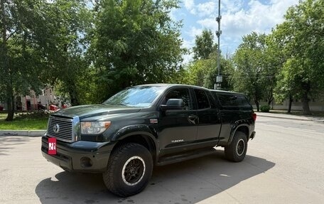 Toyota Tundra II, 2008 год, 2 800 000 рублей, 1 фотография