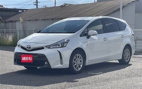 Toyota Prius Alpha I (ZVW40/41), 2021 год, 1 635 000 рублей, 1 фотография