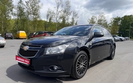Chevrolet Cruze II, 2010 год, 650 000 рублей, 1 фотография