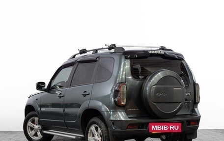 Chevrolet Niva I рестайлинг, 2015 год, 799 000 рублей, 5 фотография