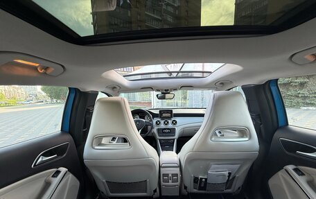 Mercedes-Benz GLA, 2014 год, 1 600 000 рублей, 11 фотография