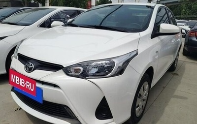 Toyota Yaris XP150 рестайлинг, 2022 год, 1 200 000 рублей, 1 фотография