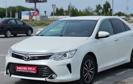 Toyota Camry, 2016 год, 2 220 000 рублей, 1 фотография