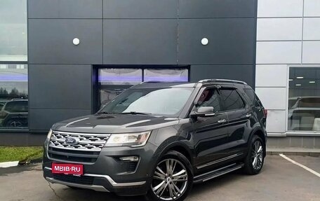Ford Explorer VI, 2018 год, 2 399 000 рублей, 1 фотография