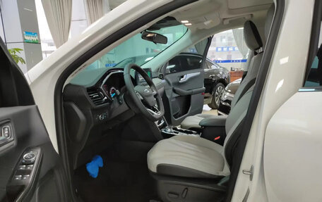 Ford Escape, 2024 год, 2 695 000 рублей, 3 фотография