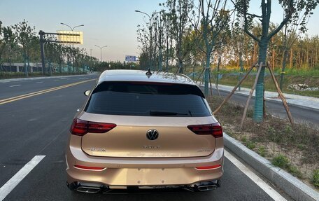 Volkswagen Golf VIII, 2022 год, 2 200 000 рублей, 7 фотография