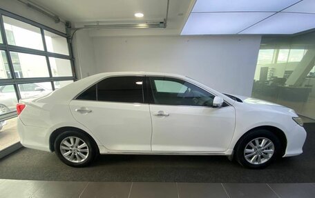 Toyota Camry, 2012 год, 1 520 000 рублей, 4 фотография