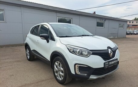 Renault Kaptur I рестайлинг, 2016 год, 1 047 000 рублей, 3 фотография