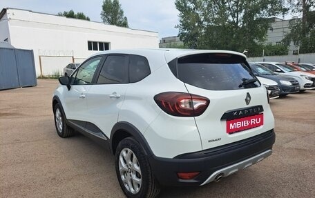 Renault Kaptur I рестайлинг, 2016 год, 1 047 000 рублей, 7 фотография