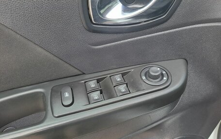 Renault Kaptur I рестайлинг, 2016 год, 1 047 000 рублей, 19 фотография