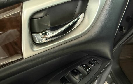 Nissan Pathfinder, 2016 год, 1 450 000 рублей, 9 фотография