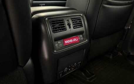 Nissan Pathfinder, 2016 год, 1 450 000 рублей, 12 фотография