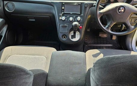 Mitsubishi Airtrek, 2003 год, 650 000 рублей, 11 фотография