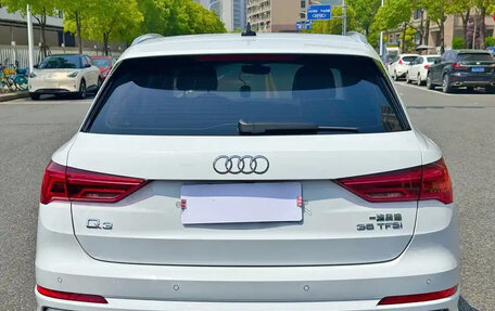 Audi Q3, 2022 год, 1 900 000 рублей, 5 фотография