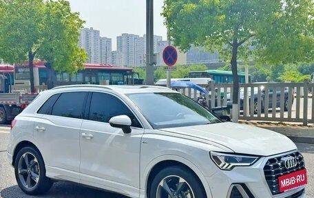 Audi Q3, 2022 год, 1 900 000 рублей, 3 фотография