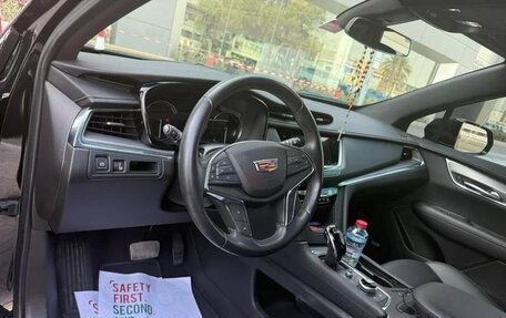 Cadillac XT5 I рестайлинг, 2022 год, 3 084 000 рублей, 8 фотография