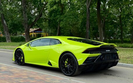 Lamborghini Huracán, 2022 год, 32 500 000 рублей, 5 фотография