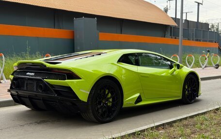 Lamborghini Huracán, 2022 год, 32 500 000 рублей, 7 фотография