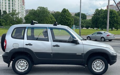 Chevrolet Niva I рестайлинг, 2014 год, 490 000 рублей, 6 фотография