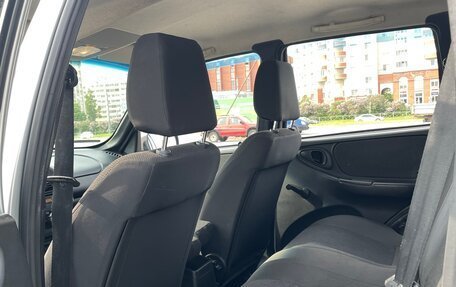 Chevrolet Niva I рестайлинг, 2014 год, 490 000 рублей, 10 фотография