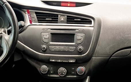 KIA cee'd III, 2015 год, 1 050 000 рублей, 15 фотография