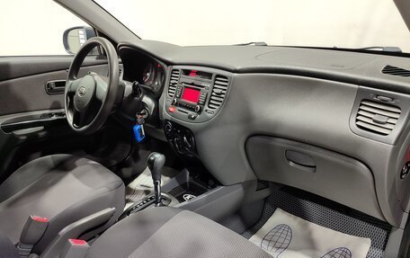 KIA Rio II, 2010 год, 700 000 рублей, 13 фотография