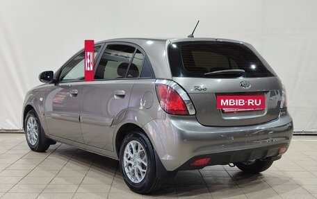 KIA Rio II, 2010 год, 700 000 рублей, 5 фотография