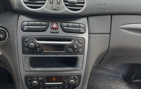 Mercedes-Benz CLK-Класс, 2004 год, 1 020 000 рублей, 12 фотография