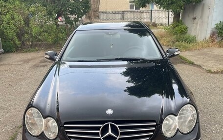 Mercedes-Benz CLK-Класс, 2004 год, 1 020 000 рублей, 3 фотография
