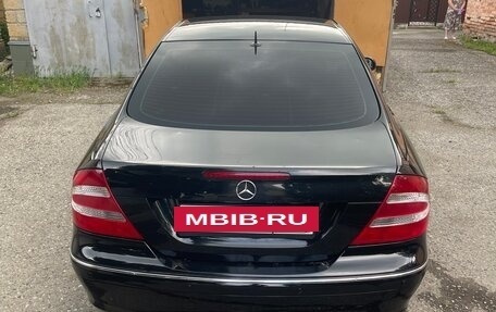 Mercedes-Benz CLK-Класс, 2004 год, 1 020 000 рублей, 5 фотография