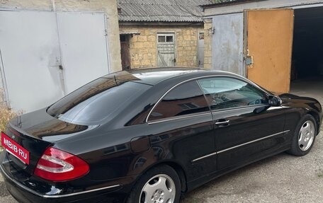 Mercedes-Benz CLK-Класс, 2004 год, 1 020 000 рублей, 4 фотография