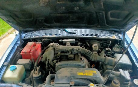 KIA Sportage IV рестайлинг, 2003 год, 410 000 рублей, 5 фотография