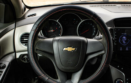 Chevrolet Cruze II, 2010 год, 629 000 рублей, 6 фотография