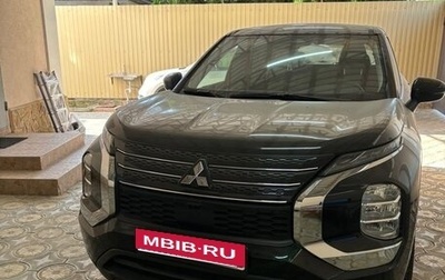 Mitsubishi Outlander, 2021 год, 3 750 000 рублей, 1 фотография