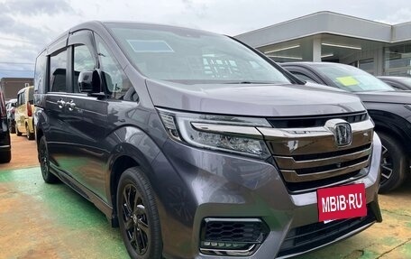 Honda Stepwgn IV, 2021 год, 1 637 000 рублей, 3 фотография