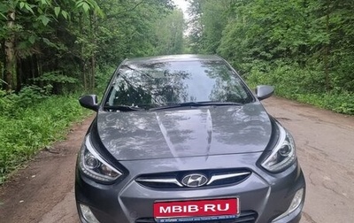 Hyundai Solaris II рестайлинг, 2013 год, 650 000 рублей, 1 фотография