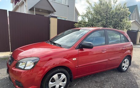 KIA Rio II, 2011 год, 800 000 рублей, 1 фотография