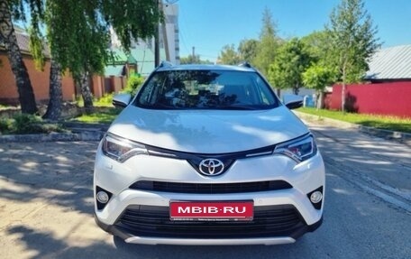 Toyota RAV4, 2019 год, 2 700 000 рублей, 1 фотография