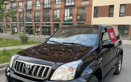 Toyota Land Cruiser Prado 120 рестайлинг, 2006 год, 1 700 000 рублей, 1 фотография