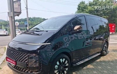 Hyundai Staria, 2024 год, 4 235 000 рублей, 1 фотография
