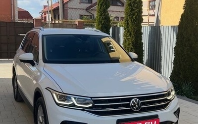 Volkswagen Tiguan II, 2021 год, 3 550 000 рублей, 1 фотография